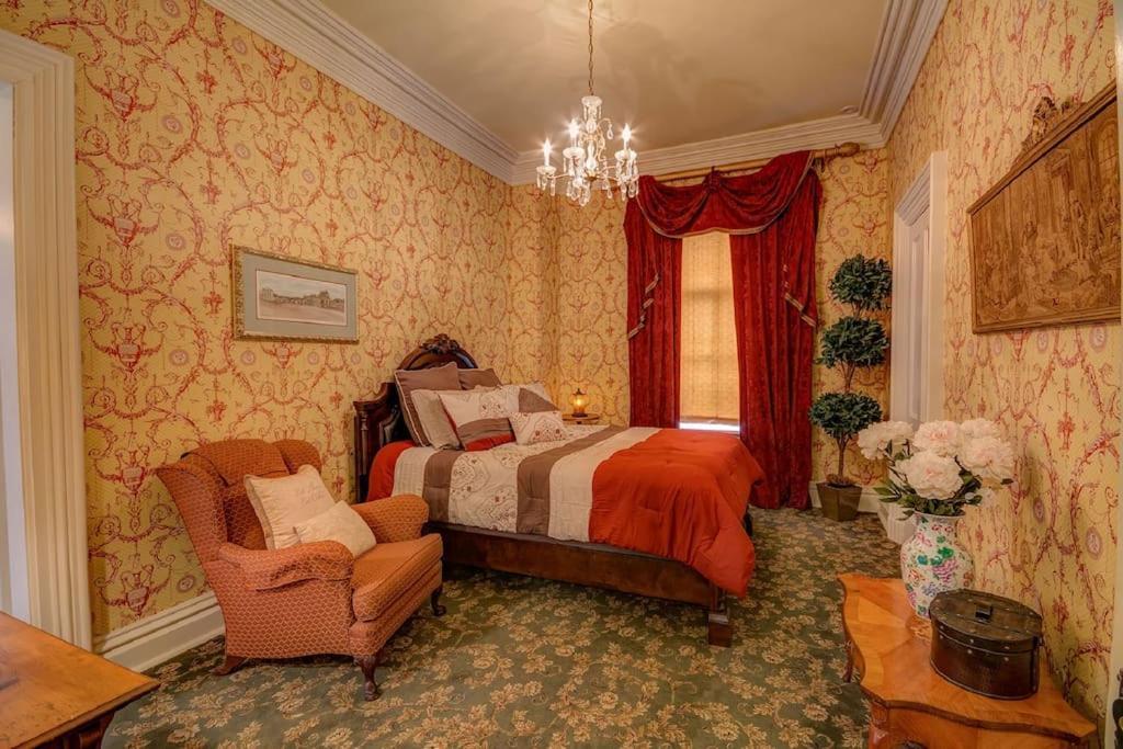 Merry Mansion East Dubuque Extérieur photo
